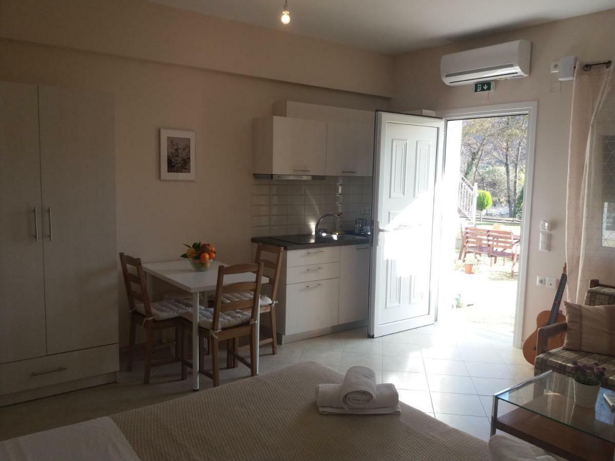 Dimitriou Rooms Gliki Extérieur photo